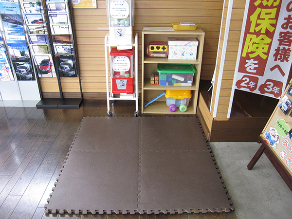 店舗内キッズスペース