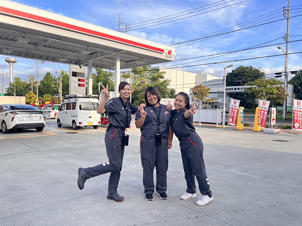 女性スタッフ一同