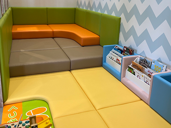 店舗内キッズスペース