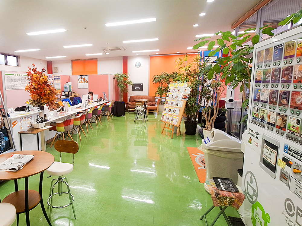 店舗内待合室
